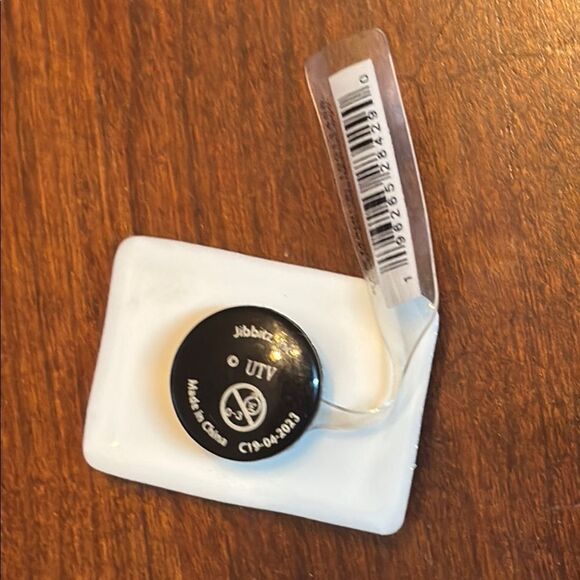 NWT Crocs Jibbitz The Office - Dunder Mifflin Shoe Charm - Picture 3 of 3